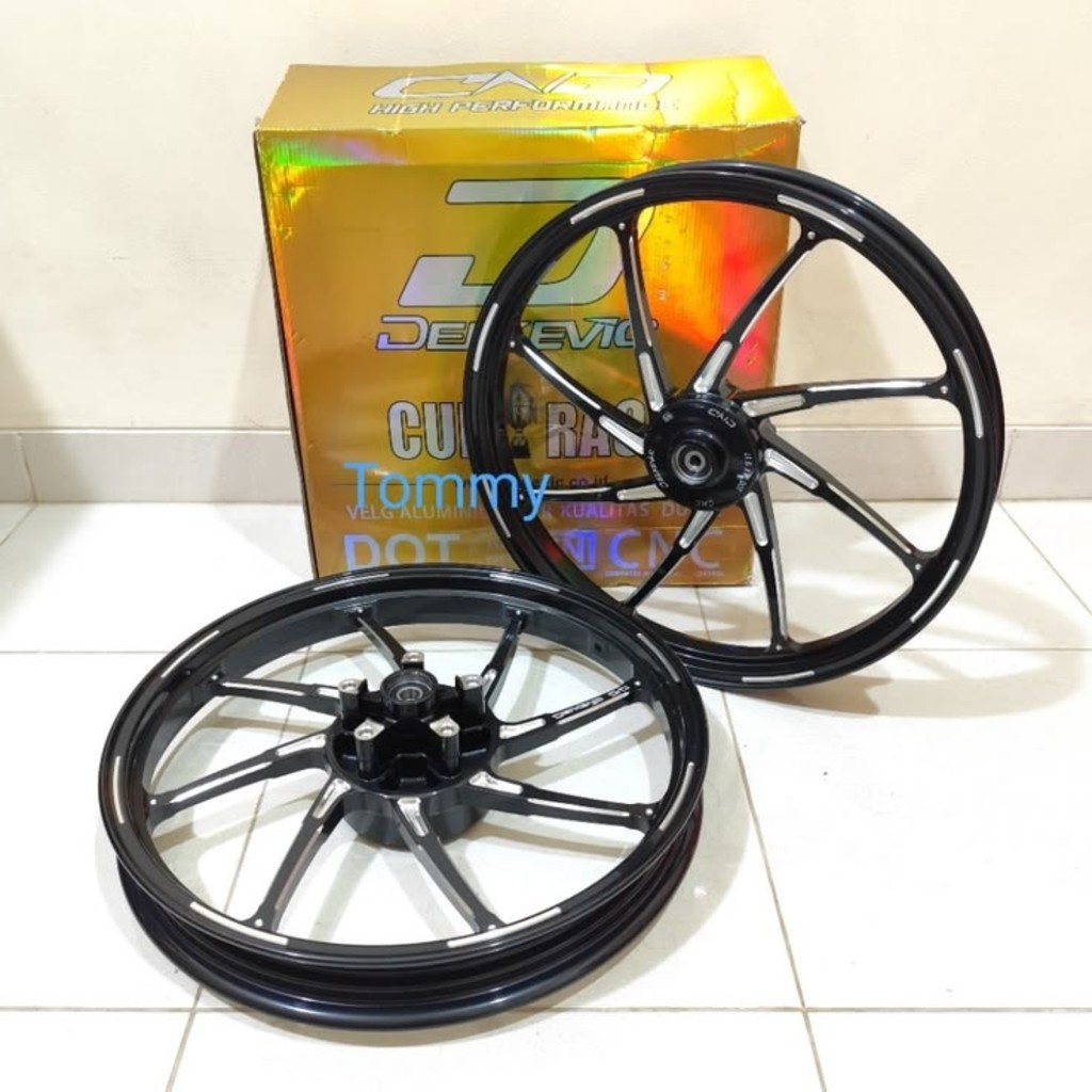 Velg Delkevic M8 Hitam Ring 17